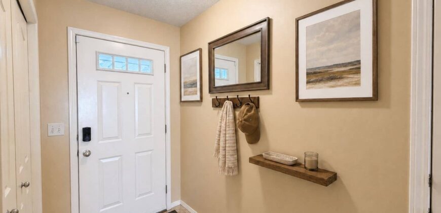 31-156 Canoe Dr, Available August 1