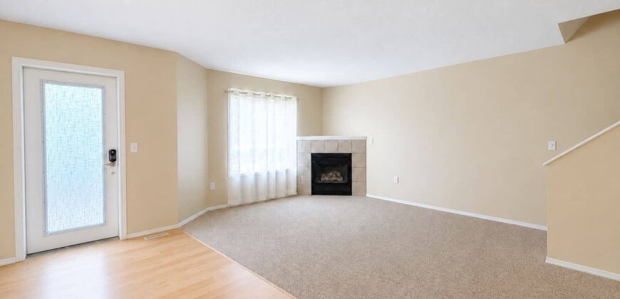 31-156 Canoe Dr, Available August 1
