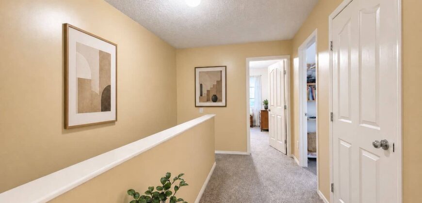 31-156 Canoe Dr, Available August 1