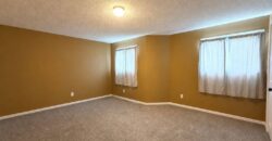 31-156 Canoe Dr, Available August 1