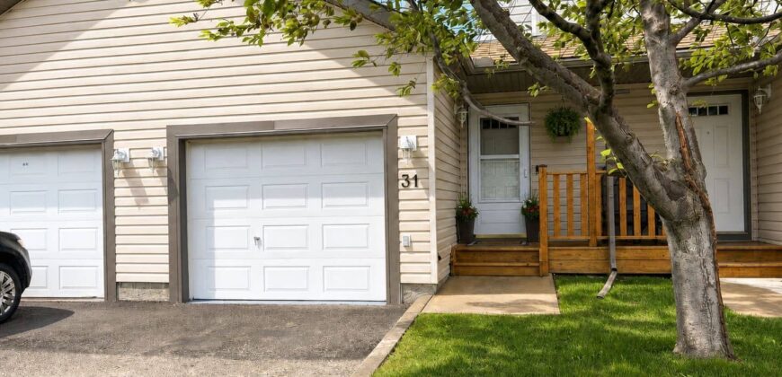 31-156 Canoe Dr, Available August 1