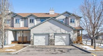 31-156 Canoe Dr, Available August 1