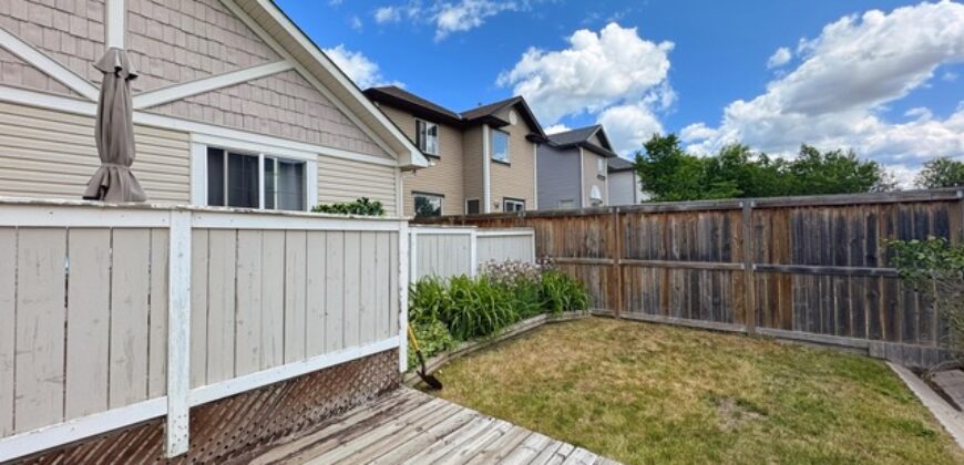 101 Channelside Cove, Airdrie AB, Available Now!