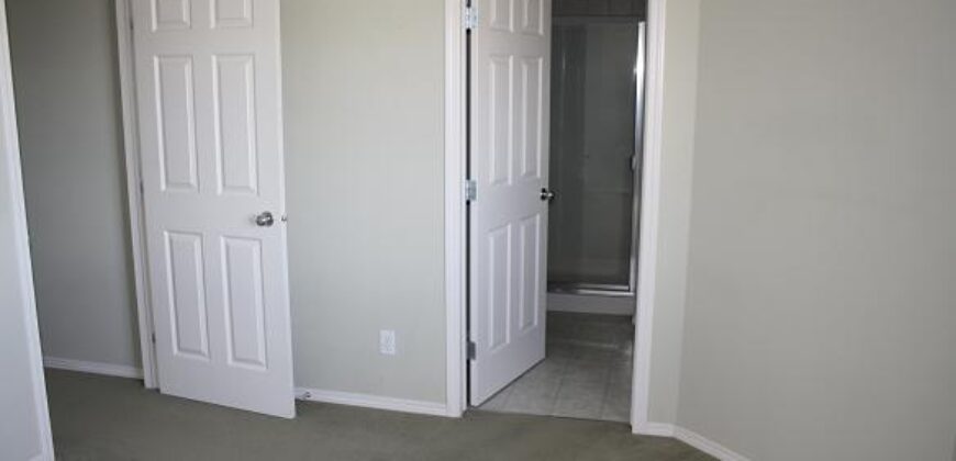 244 Taralake Terrace NE, Available Sept 1st!