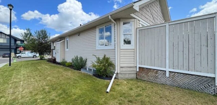 101 Channelside Cove, Airdrie AB, Available Now!