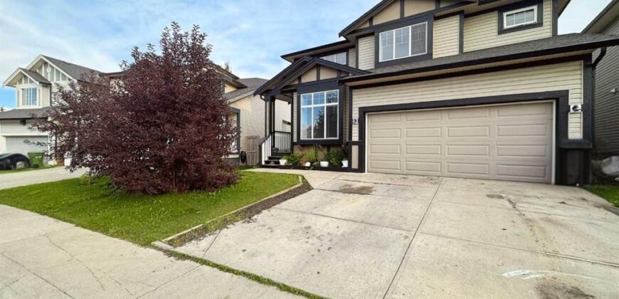 262 Luxstone Road SW, Airdrie AB, Available Now! 262 Luxstone Road SW, Airdrie AB, Available Now!