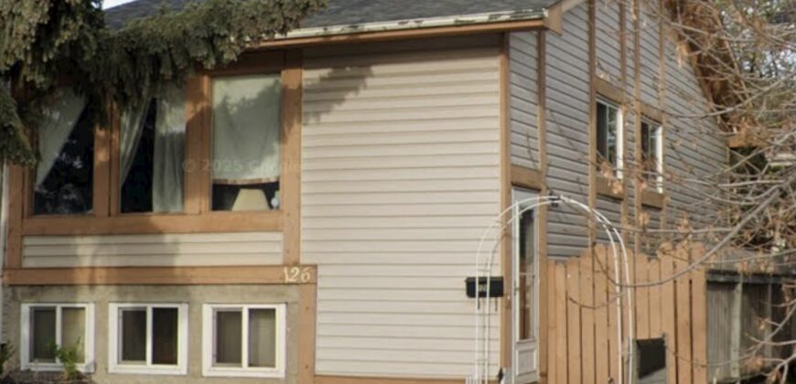 126 Temple Hill Drive NE, Calgary, Available July 1