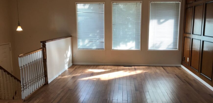 126 Temple Hill Drive NE, Calgary, Available July 1